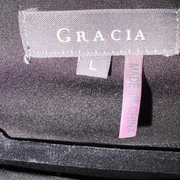 Gracia Black Peplum Top - Picture 2 of 3